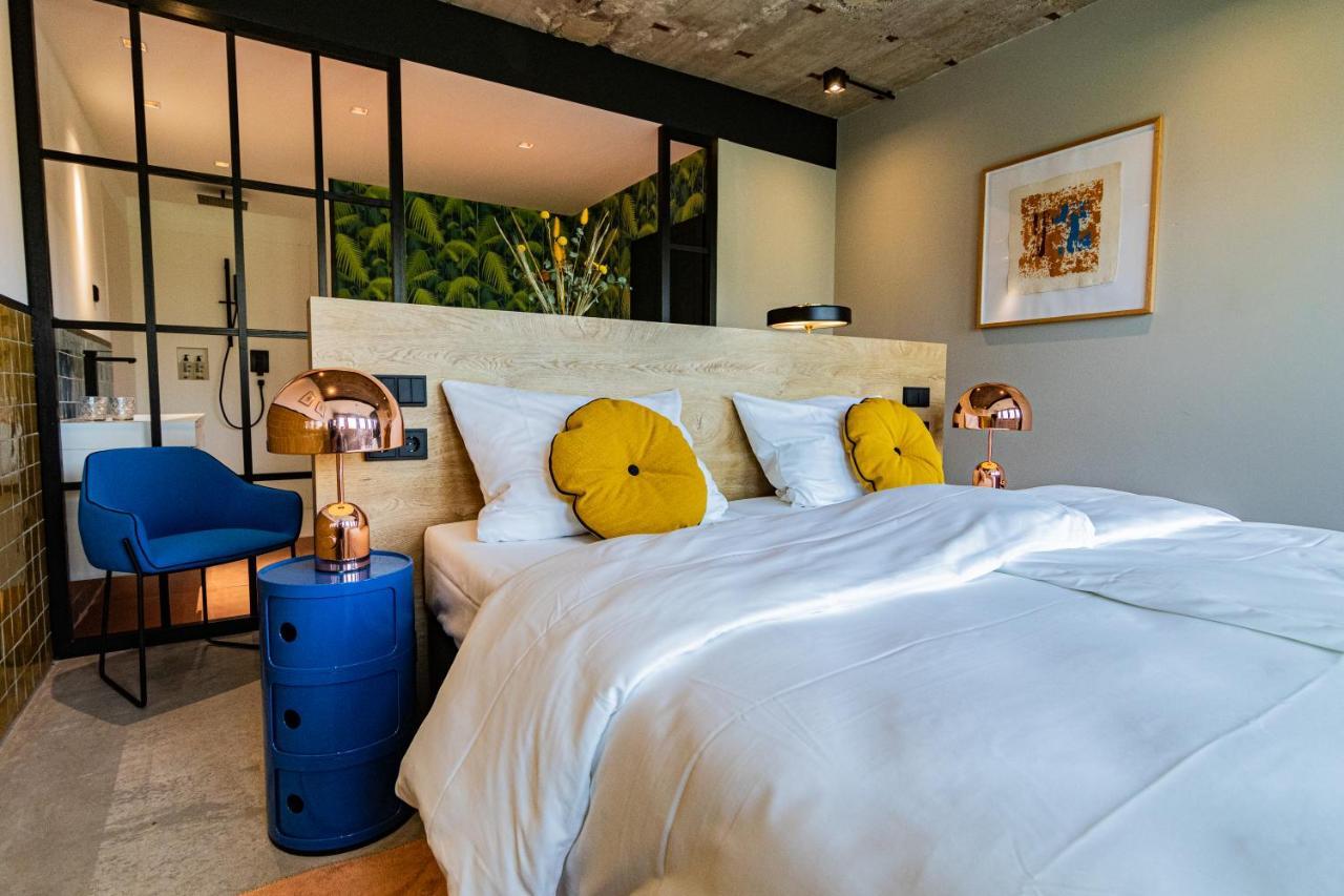 Koncept Hotel International Кельн Екстер'єр фото