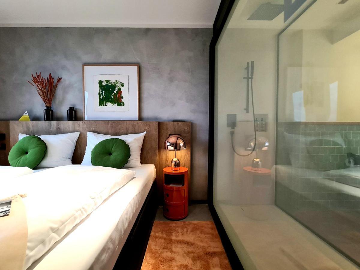 Koncept Hotel International Кельн Екстер'єр фото