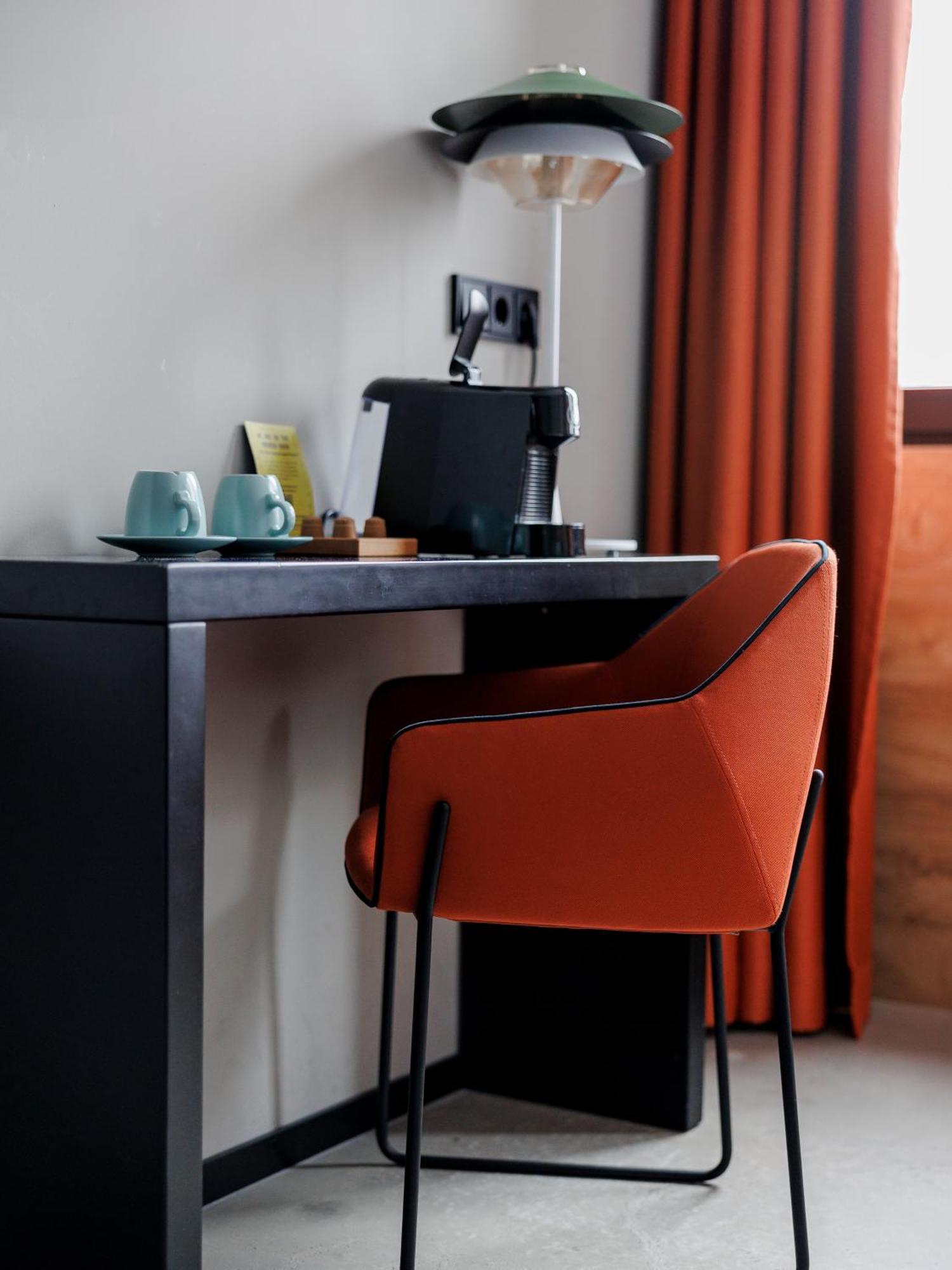 Koncept Hotel International Кельн Екстер'єр фото